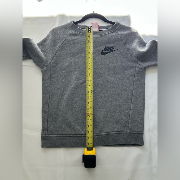 Nike Gray Crewneck Sweatshirt XS - Picture 7 of 7